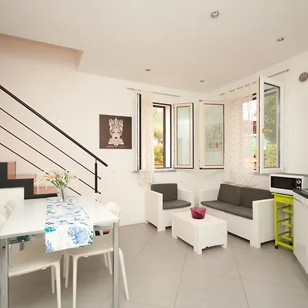 Baia Degli Ulivi Malta Ferienhaus Cefalù