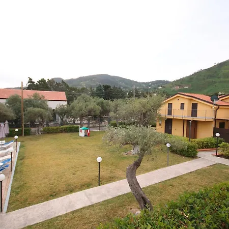 Baia Degli Ulivi Malta Hébergement de vacances Cefalù