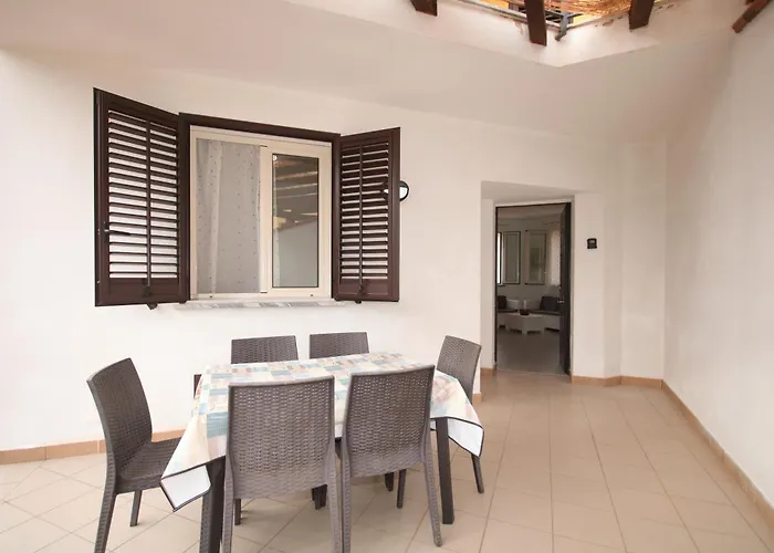 Holiday home Baia Degli Ulivi Malta *